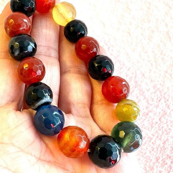 Colorful glass beaded stretchy bracelet - Picture 3 of 10